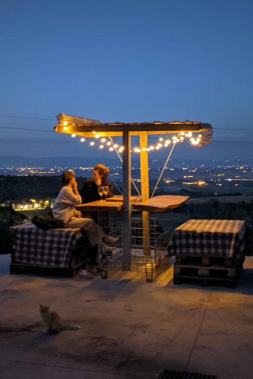 Montepulciano: Artisan Heroic Wine Tasting at the Terrace - Booking details and practical planning