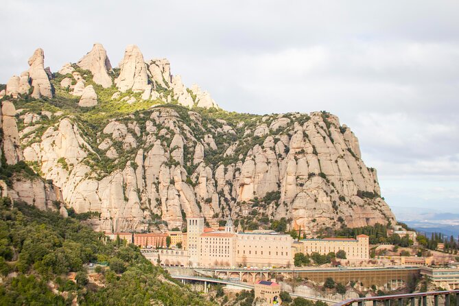 Montserrat Full Day Tour with Farmhouse Lunch and Winery Visit - Guides make a real difference
