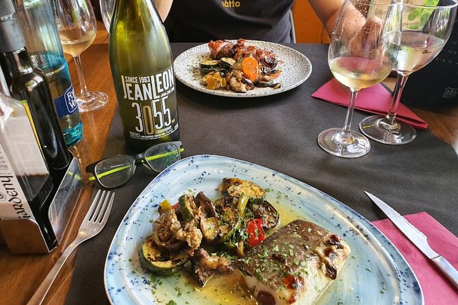 Montserrat & Winery Visit Tour with Traditional Farmhouse Lunch - Guides make a real difference