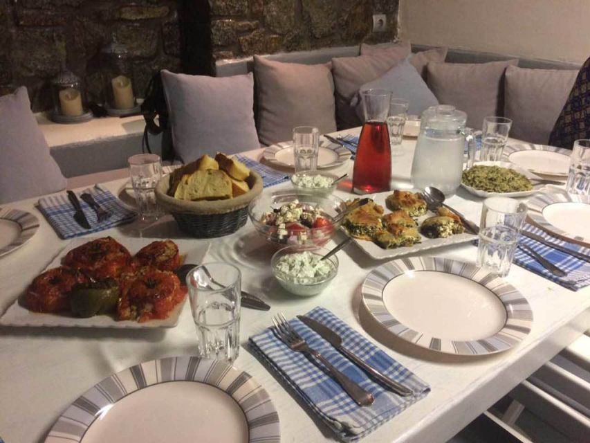 Mykonos: Cooking Class with Food and Wine - Why a Mykonian home beats another restaurant meal