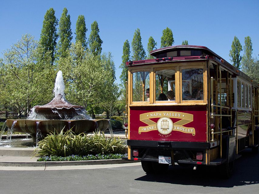 Napa Valley: Wine Tasting Tour by Open Air Trolley & Lunch - Meeting at Oxbow Public Market in Napa
