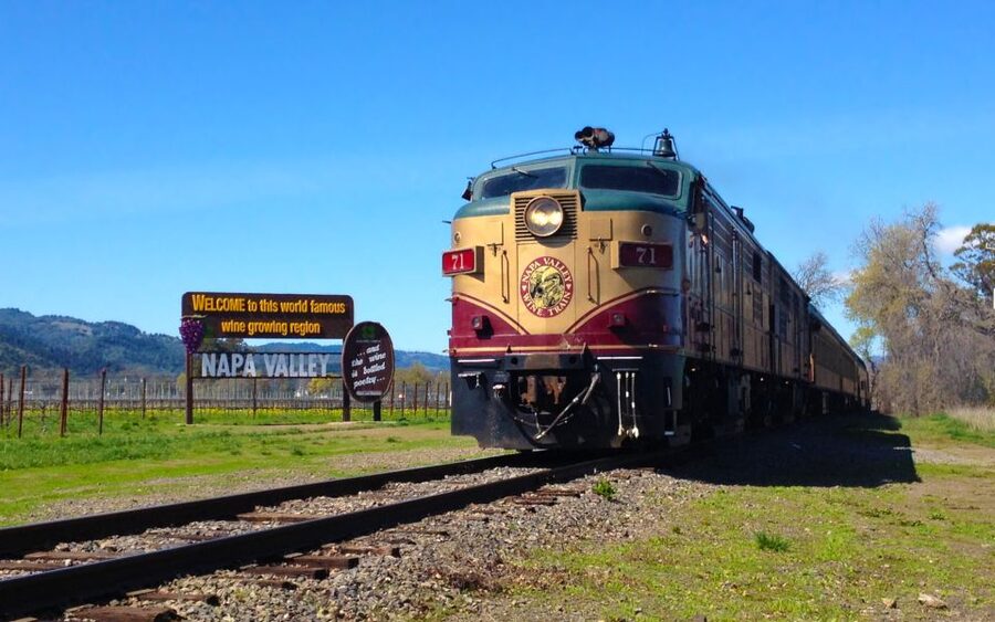 Napa Valley Wine Train: Gourmet Express Lunch or Dinner - Lunch in the Napa Valley sunshine