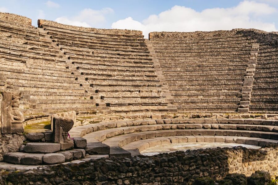 Naples: Pompeii and Mt. Vesuvius with Lunch and Wine Tasting - Is $141.27 good value?