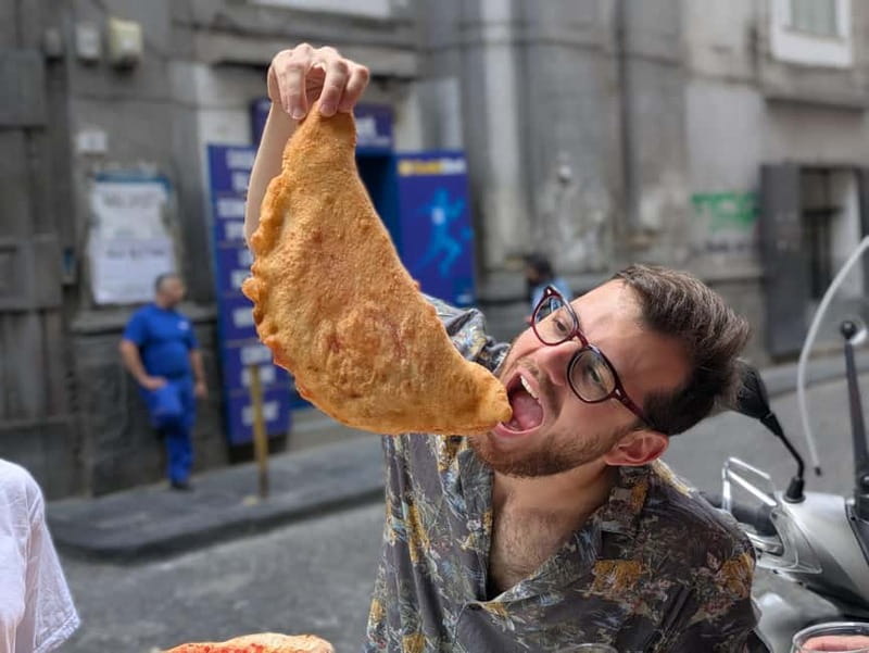 Naples: Street Art, Wine and Food Tasting Walking Tour - Is $32 good value for Naples?
