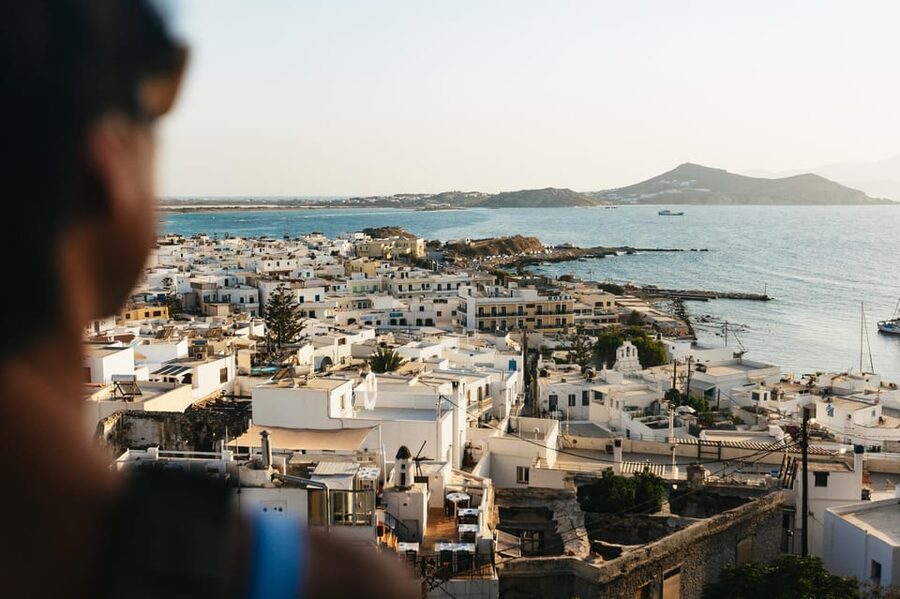 Naxos: Naxos Town Food Tour with Tastings and Wine - Taste six cheeses with local wine