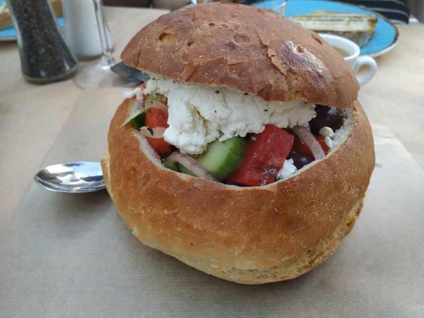 Naxos: Naxos Town Food Tour with Tastings and Wine - Slow down for the olive oil tasting