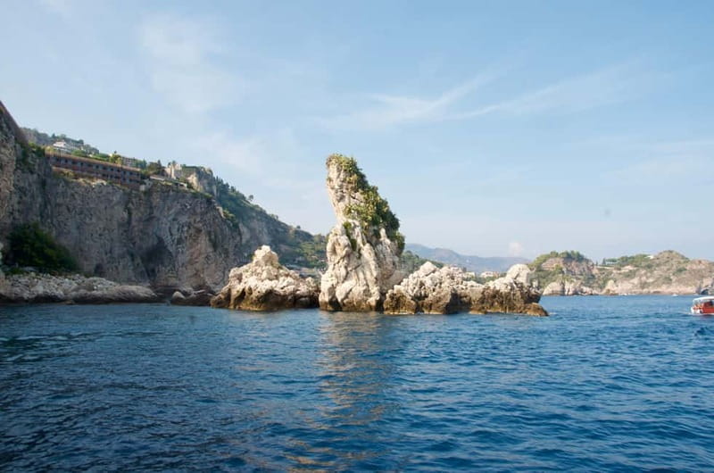 Naxos: Taormina Boat Tour with Snorkeling and Prosecco - Grotta dell’Amore and the first coastal views