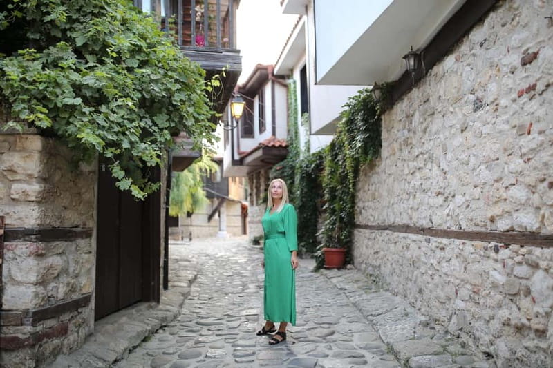 Nessebar: Audio Guide Tour Nessebar + visit to the Winery - Following the Map Through the Peninsula