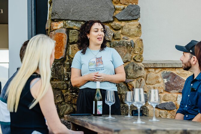 Newcastle: Boutique Hunter Valley Wine Tour - Lunch at The Farm at 4 Pines