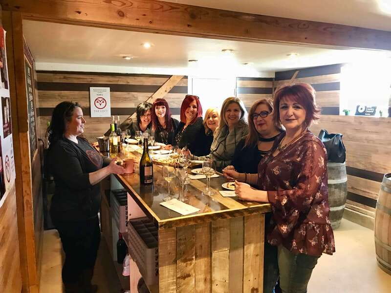 Niagara-on-the-Lake: Wine & Charcuterie Tour with Tastings - Why Niagara-on-the-Lake works so well for a wine day