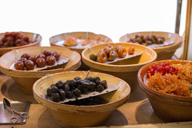 Nice Small-Group Walking Food Tour with Local Specialties & Wine Tasting - Baroque architecture, Castle Hill, and sea views