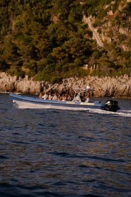 Nice: Sunset Boat Tour with Wine and Local Snacks - Villefranche Bay, where the swimming happens
