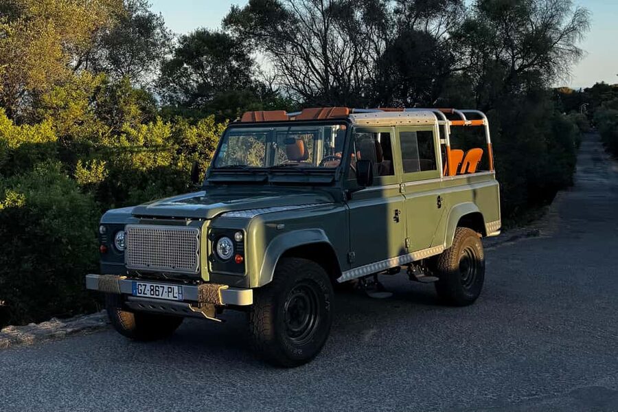 Nice: Sunset & Wine Tasting in a historic Land Rover - A vintage ride out of Port of Nice