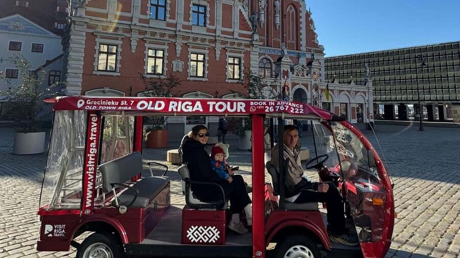 Old Riga Heated E-Bus Tour with Audio Guide & Mulled Wine - What the 30-minute route covers