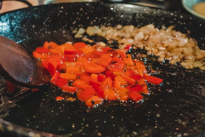 Paella Experience and Bottomless Wine in Barcelona - What the $241.86 price really covers