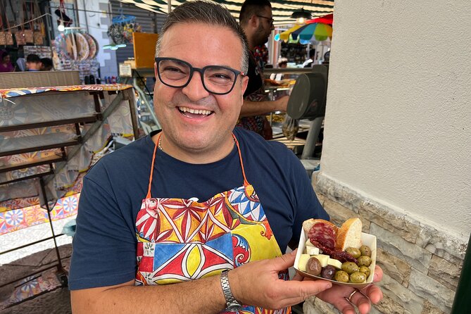 Palermo Food Tour: 10+ Tastings of Arancini, Cannoli, Wine & More - Via Argenteria and Palermo’s old streets
