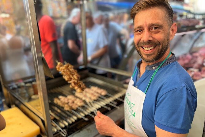 Palermo Food Tour: 10+ Tastings of Arancini, Cannoli, Wine & More - Cannoli, coffee, and Sicilian drinks