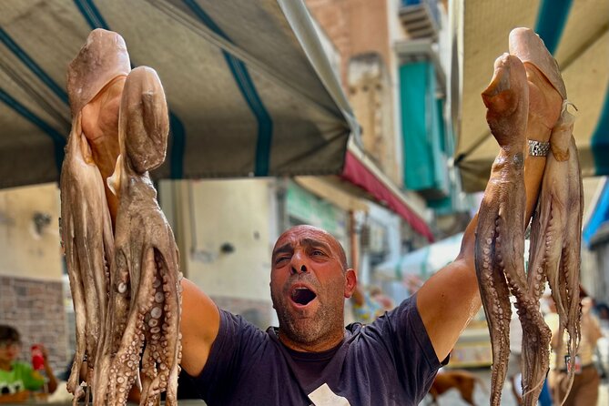 Palermo Food Tour: 10+ Tastings of Arancini, Cannoli, Wine & More - Sfrigola and the first taste of Palermo