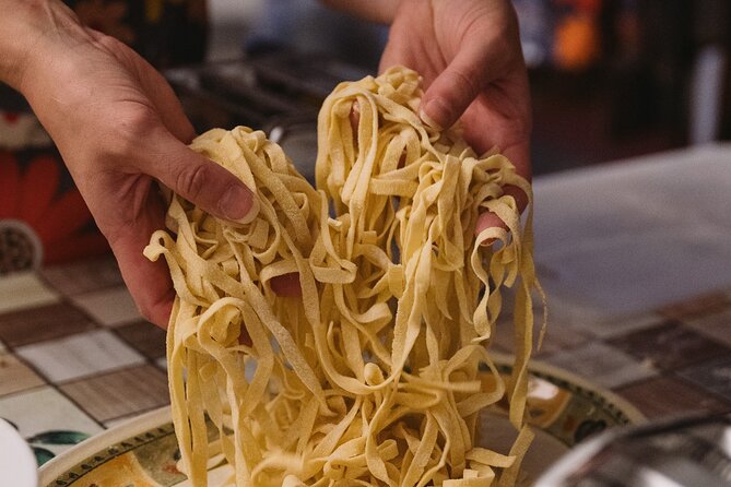 Palermo: Pasta and Tiramisu Small Group Cooking Class with Wine - Key points to know