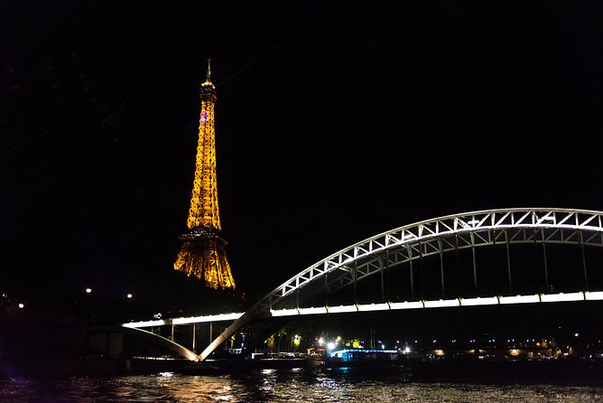 Paris 3-Courses Gourmet Dinner Seine River Cruise with Champagne - Who will enjoy this Seine dinner cruise?