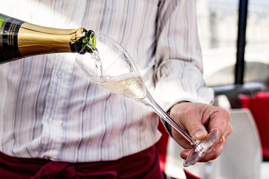Paris: Champagne Tasting Cruise Departure from Eiffel Tower - Should you book it?