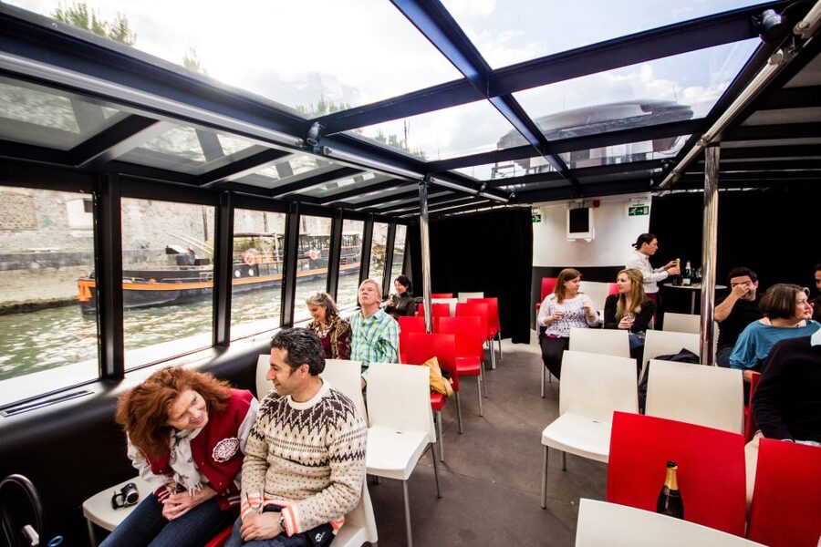 Paris: Champagne Tasting Cruise Departure from Eiffel Tower - Who will enjoy this Champagne cruise?