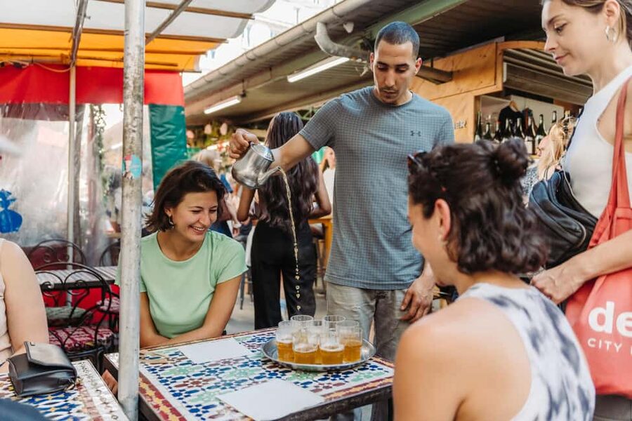 Paris Culinary Tour: 11 Tastings & 2 Wines in Le Marais - A short walk through the Jewish quarter