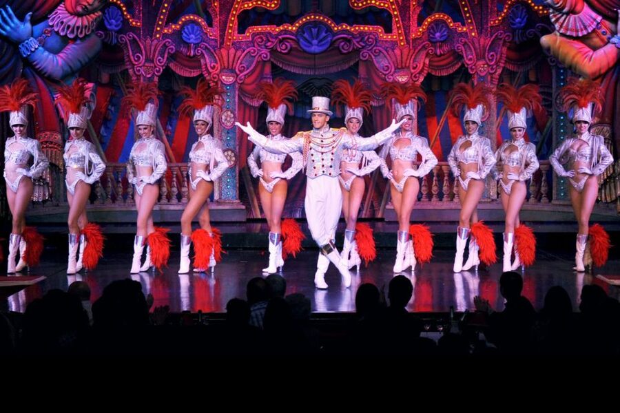 Paris: First Show Moulin Rouge with Champagne & Seine Cruise - Is $306 a fair price?