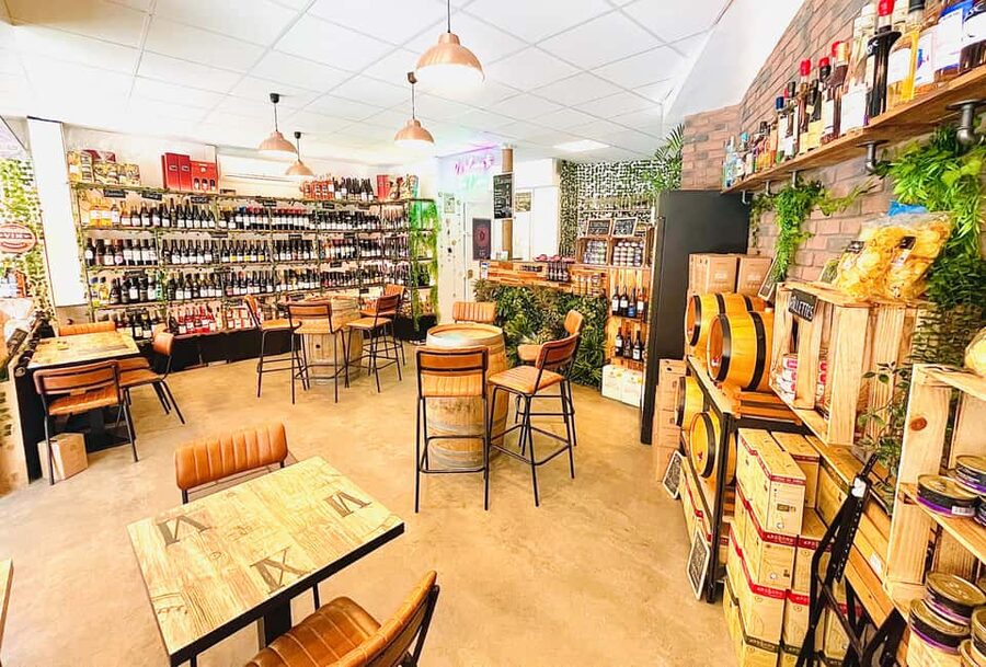 Paris: French wine tasting with cheeses and charcuterie - Who will enjoy this Paris wine tasting?