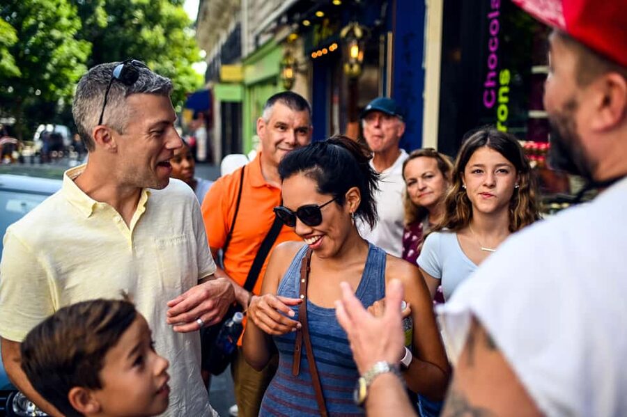 Paris: Montmartre Food Tour with 10 Local Tastings & Wines - The secret room and the final French-style feast
