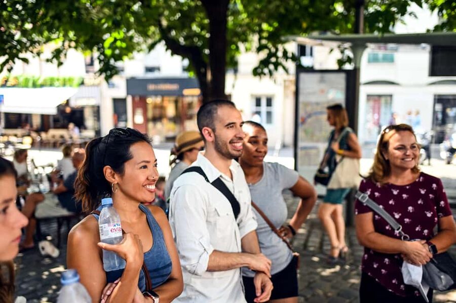 Paris: Montmartre Food Tour with 10 Local Tastings & Wines - What the $99 price delivers