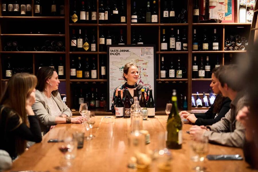 Paris: O Chateau's Wine Tasting Dinner - A wine dinner in a former Paris mansion
