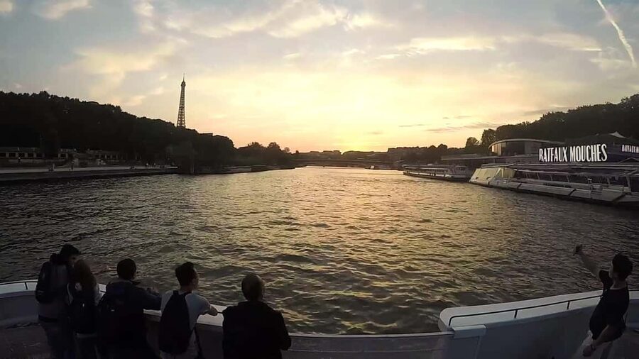 Paris : Scenic Cruise on the Seine River with Champagne - Champagne, boats, and the practical comfort level