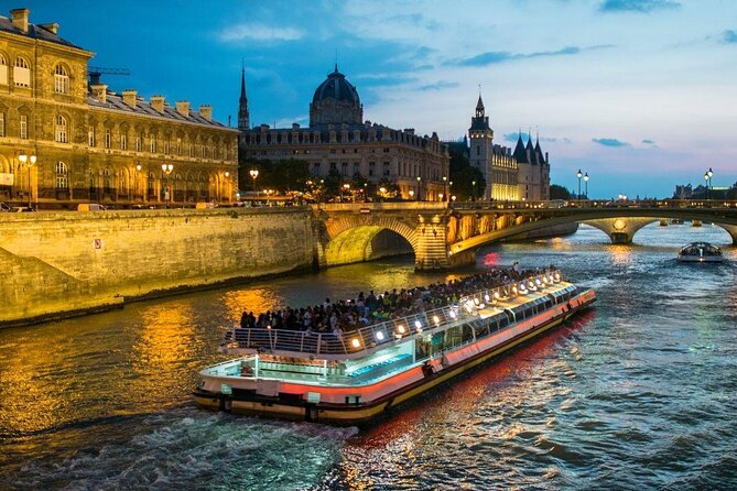 Paris Seine River Champagne Tasting Cruise - At a glance