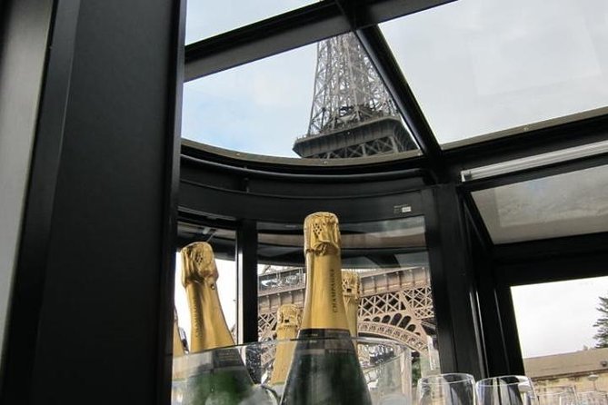 Paris Seine River Champagne Tasting Cruise - The evening mood and the best season