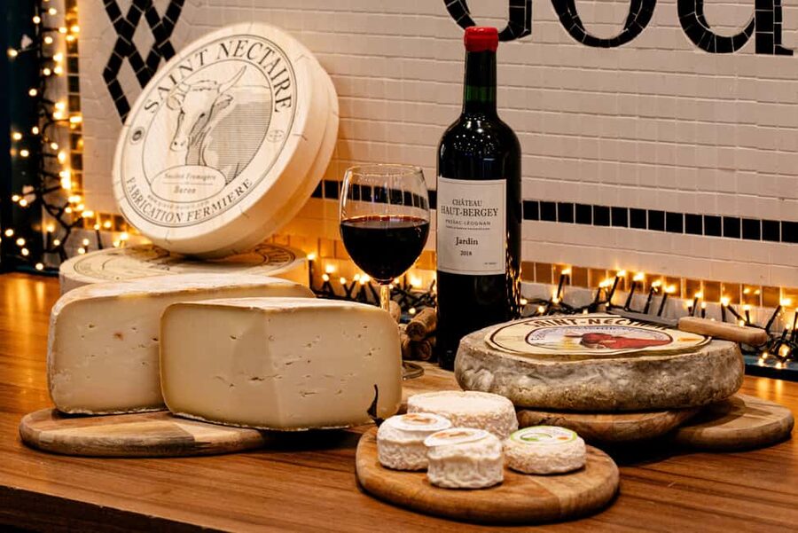 Paris: Tasting of 3 Wine and 3 Cheese - Three cheeses, three pairings, and fresh baguette