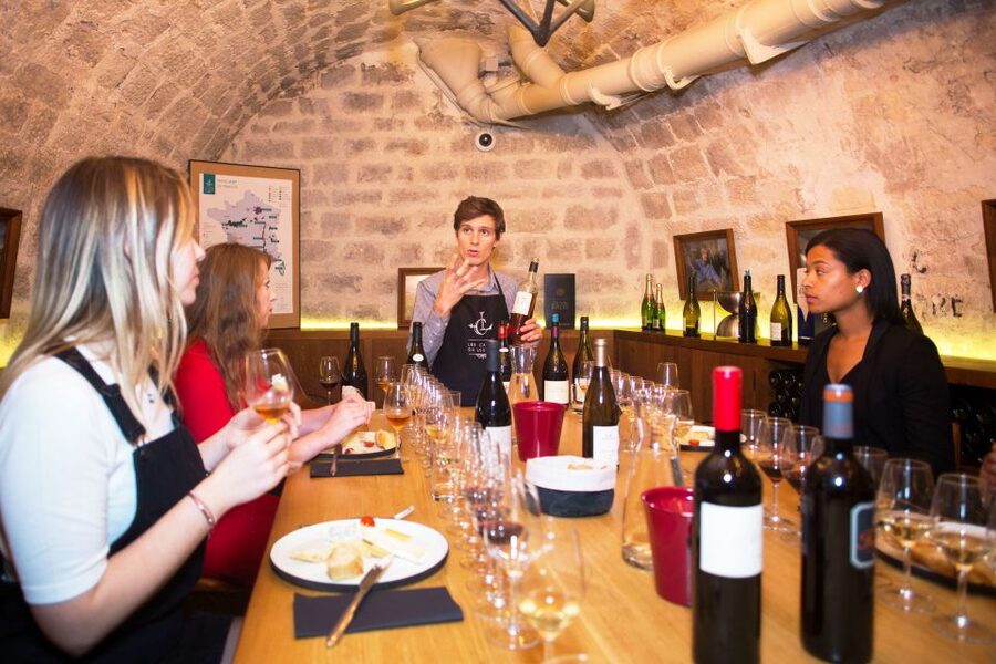 Paris: The Ultimate Wine and Cheese Tasting in English - What the two-hour tasting covers