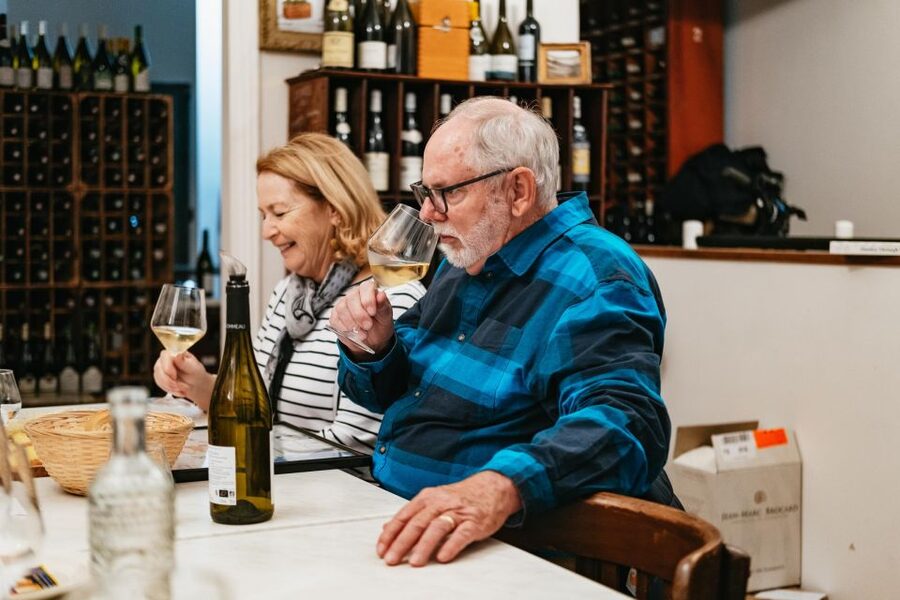 Paris: Wine Tasting Experience with 6 Wines and Cheese Board - Cheese, bread, and the lesson on pairing