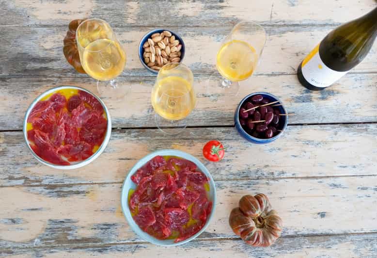Paros: Wine tasting at Local Winery - A small winery with a clear Parian identity