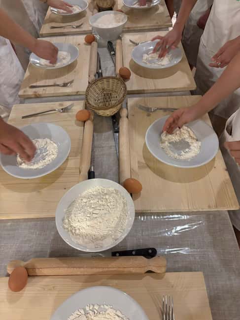 Pasta and tiramisù Cooking class with Wine at Piazza Navona - The chefs make the difference