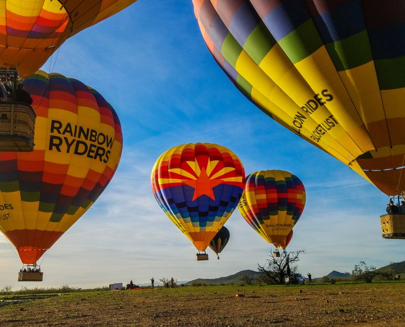 Phoenix: Hot Air Balloon Flight with Champagne - A quiet flight above Phoenix and the Sonoran Desert