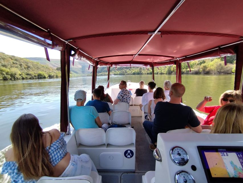 Pinhão: Douro River 50-min Boat Trip with Port Wine - Port wine with the view