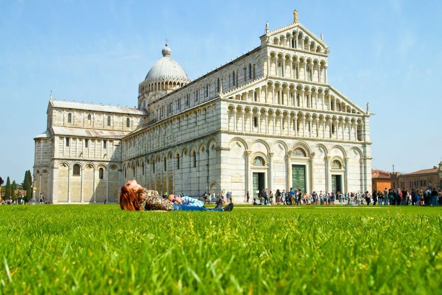 Pisa: Cathedral Guided Tour and Tower tickets & wine tasting - Seeing the Square of Miracles with context