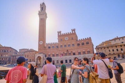 Pisa, Siena and San Gimignano Day Trip with Lunch & Wine Pairing