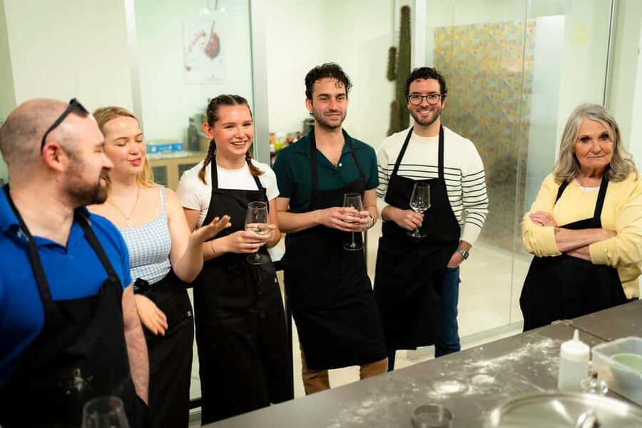 Pizza and Tiramisu Cooking Class with Wine in Milan - What the wine adds to the experience