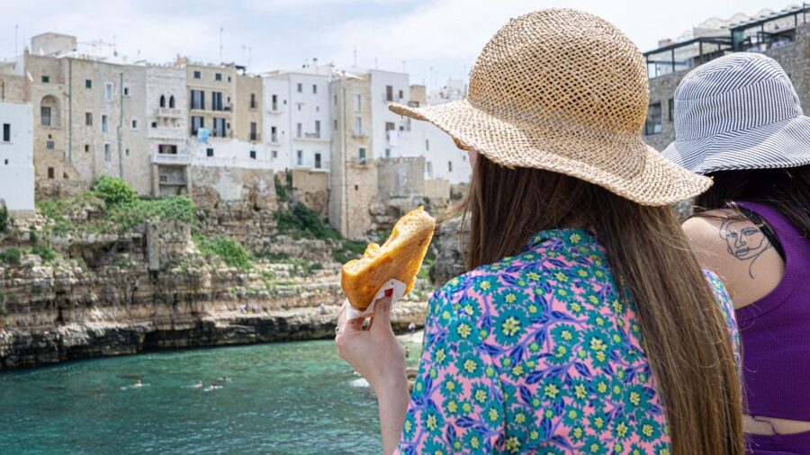 Polignano a Mare: Street Food Tour with Tastings and Wine - Panzerotto: the snack that eats like a meal