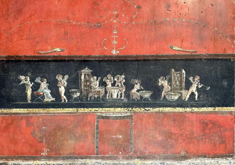 Pompeii: Archeological Tour & Wine Tasting at Mt. Vesuvius - Heat, rain, and the walking conditions