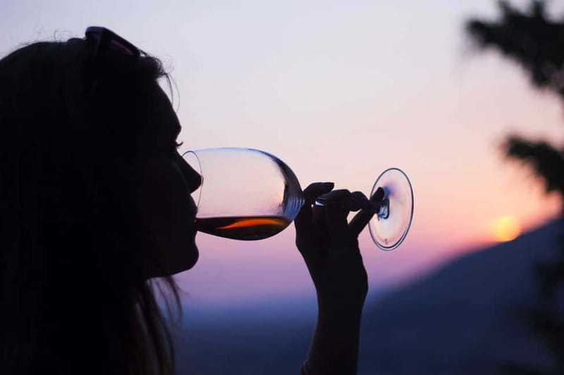 Pompeii: Archeological Tour & Wine Tasting at Mt. Vesuvius - Meeting your guide at Porta Marina Superiore