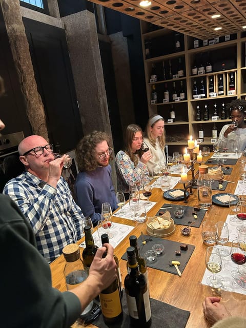 Port Wine class with 3 or 5 Port tasting and pairings - White Port with savory and fresh pairings