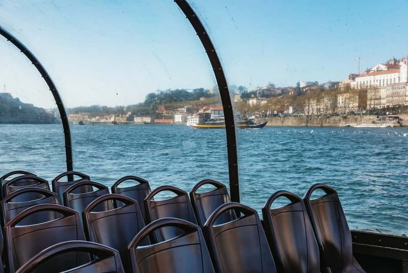 Porto: Bridges Cruise & Sunset & Port Wine Cellar Option - Using the audio guide without frustration